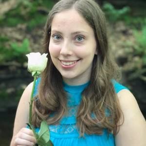 Meet your Posher, Caitlyn